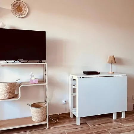 Moderne Mandelieu